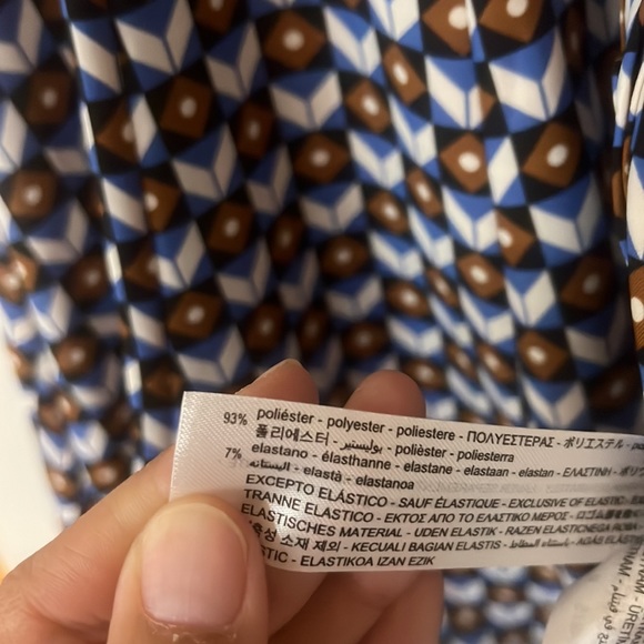 Zara Geometric Print 3/4 sleeve A-line button down collared Dress size S EUC - Picture 3 of 8
